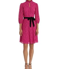 Maggy London Womens Lace Overlay Knee Length Fit & Flare Dress